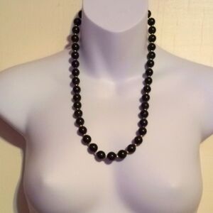 🛍BUNDLE ONLY🛍 VINTAGE BLACK BEADED NECKLACE